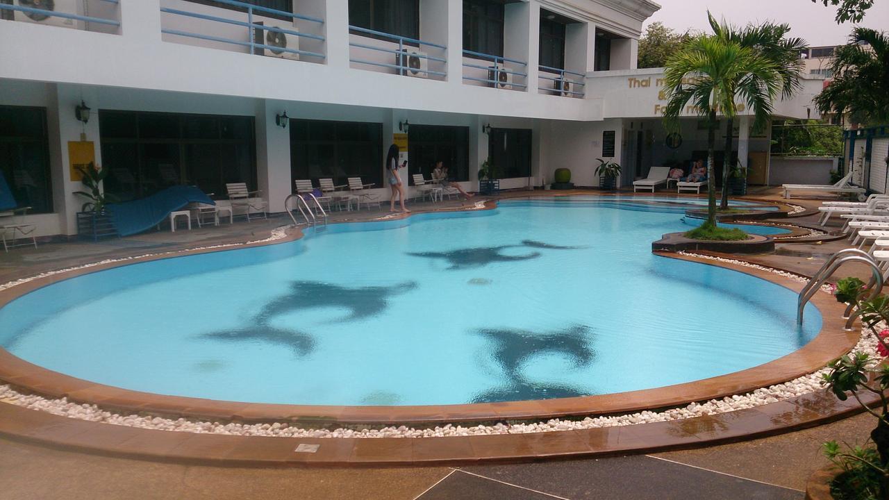 The Camelot Отель 4*